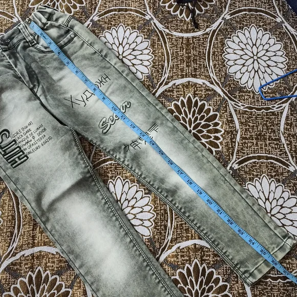 Kids Jeans - Picture 5 of 9